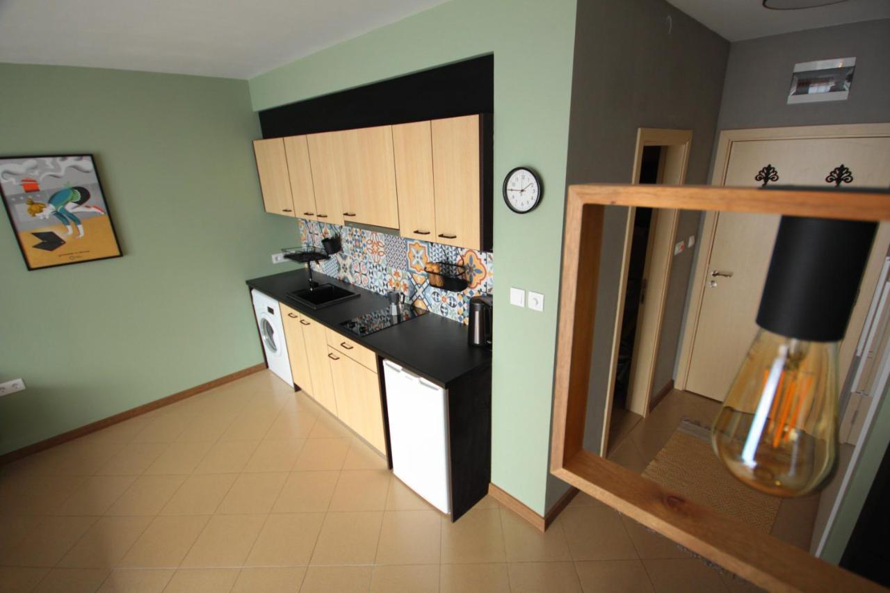 Apartment Daisy Grand Kamelia Pantai Sunny Luaran gambar