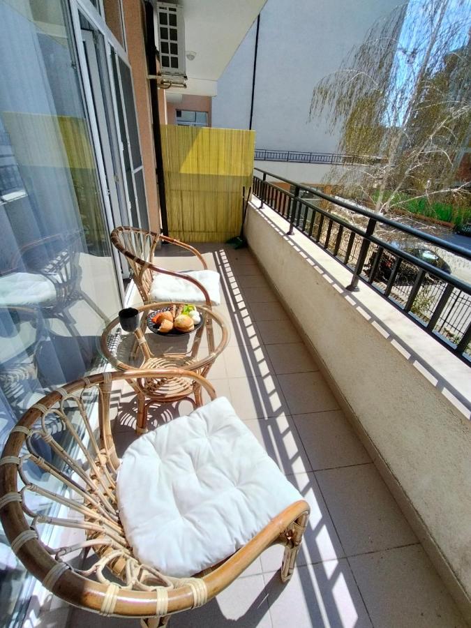 Apartment Daisy Grand Kamelia Pantai Sunny Luaran gambar